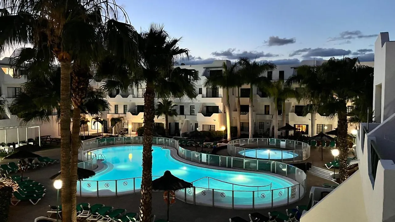 Apartmán La Perla Ocean Lanzamar - Puerto Del Carmen 0*, Puerto del Carmen (Lanzarote)
